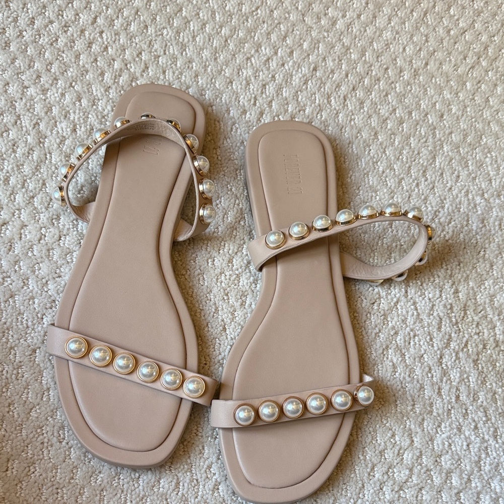 Forever 21 Pearl-Embellished Beige Sandals